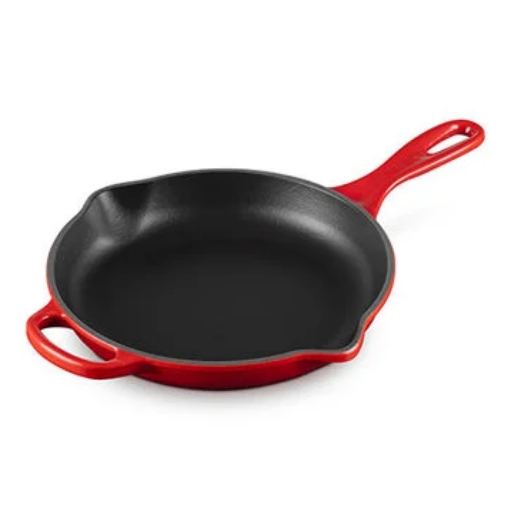 Le Creuset Signature 9" Cast Iron Skillet Cerise